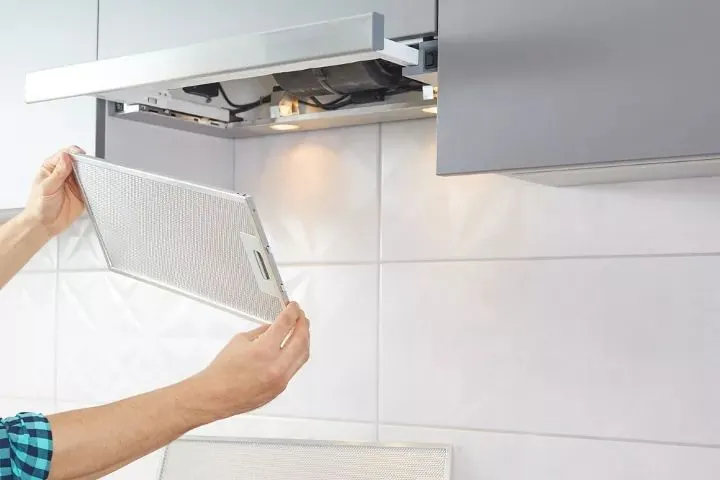  Kitchen Hood Cleaning Services in Dubai | Expert Tips & Benefits