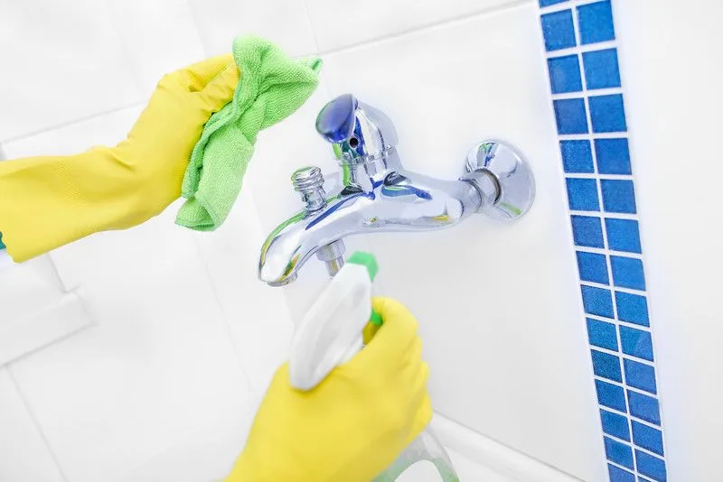 How to Clean Mold in Shower: Simple & Effective Solutions for Dubai Homes