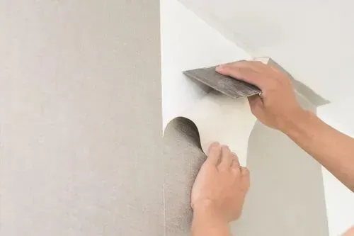 How to Fix Torn Wallpaper in Dubai