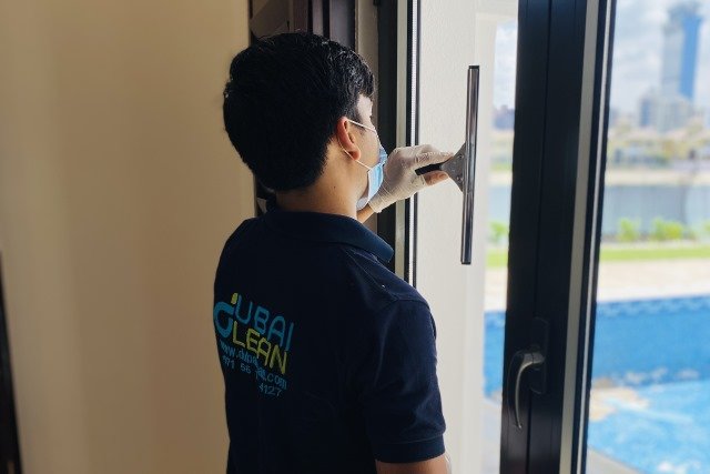 Window Glass Cleaning Services Dubai