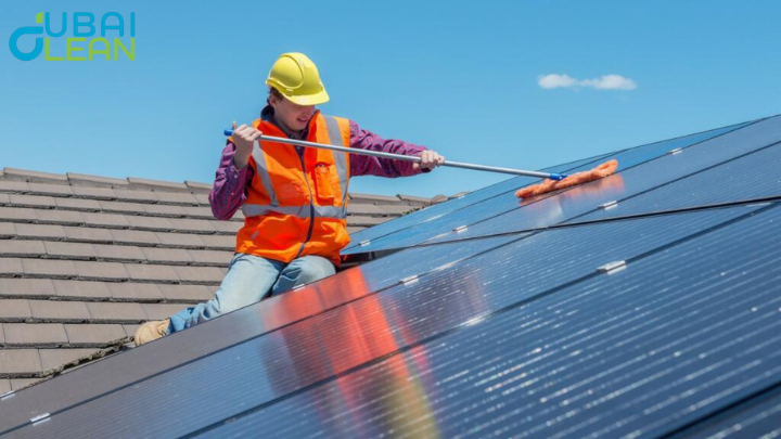 expert solar panel cleaning