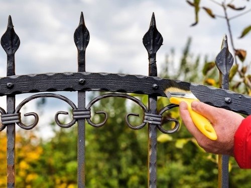 Exterior metallic fence painting Dubai, Professional fence painting services, Dubai fence restoration, Metallic paint for outdoor fences, Property enhancement Dubai, Durable fence coatings, Fence maintenance Dubai,