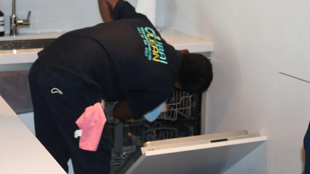 commercial deep cleaing services (1)