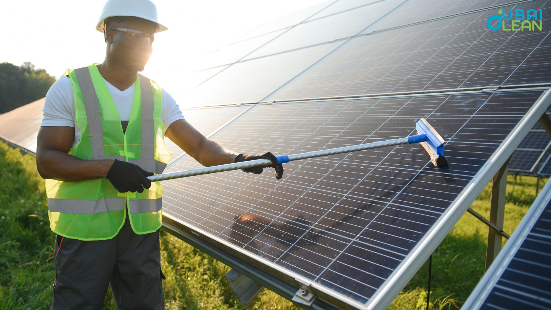 Best Solar Panel Cleaning Tips for Dubai Climate 