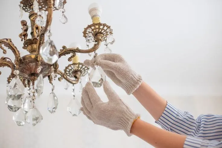 Avoid These Chandelier Cleaning Mistakes | Dubai's Expert Cleaning Guide