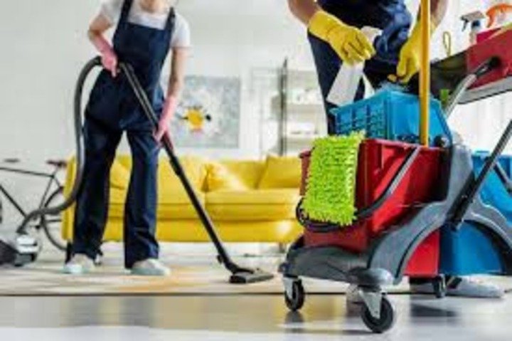 Spotlessly Deep Cleaning Service in Dubai | DubaiClean