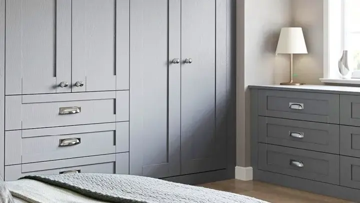 dcs wardroob wrapping services dubai