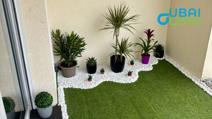 How to clean artificial grass carpet in balcony